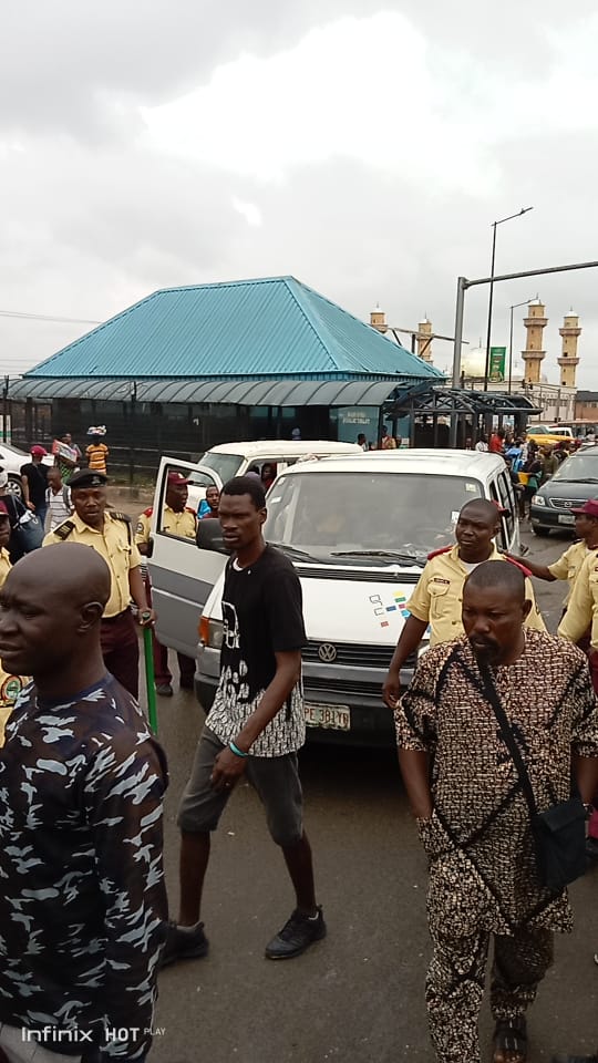 LASTMA arraigns 146 traffic law offenders before mobile court