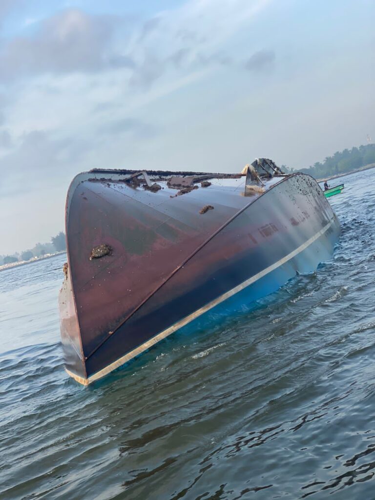 Navy Ship BEECROFT rescues ten crew members from capsized fishing vessel