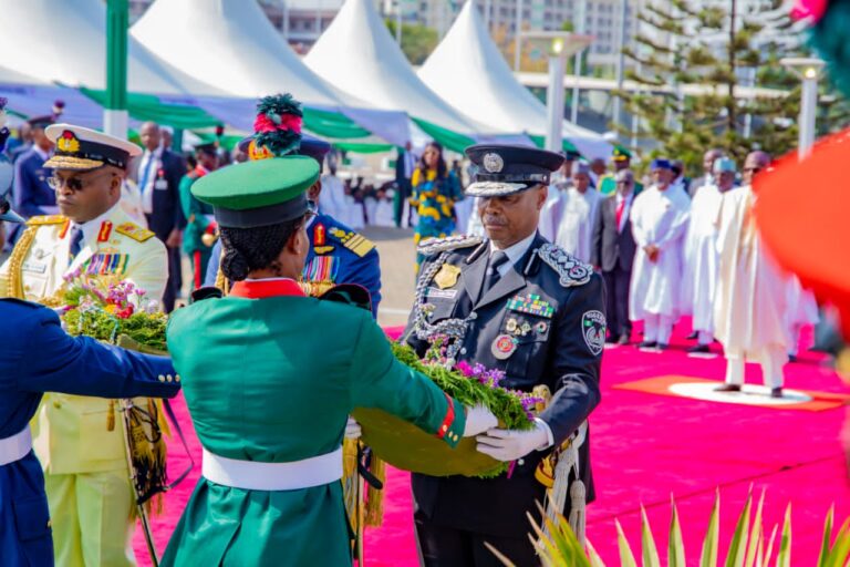 IGP joins president,  service chiefs to lay wreaths, charges Nigerians to sue for peace
