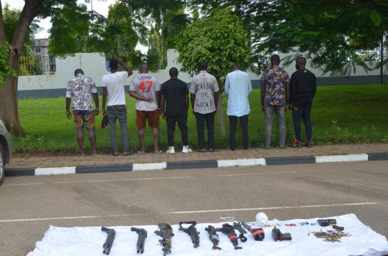 Police arrests eight hoodlums, recover of arms, ammunition in Bayelsa community