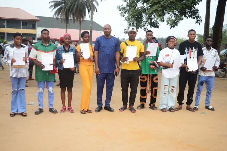 Olisa Flags Off Scholarship Scheme, Gets Commendation from  constituents