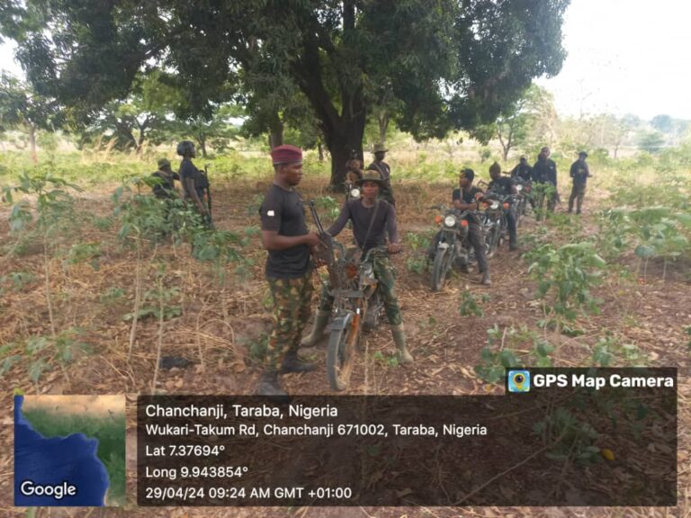Troops clears bandit hideouts in Benue, captured one alive