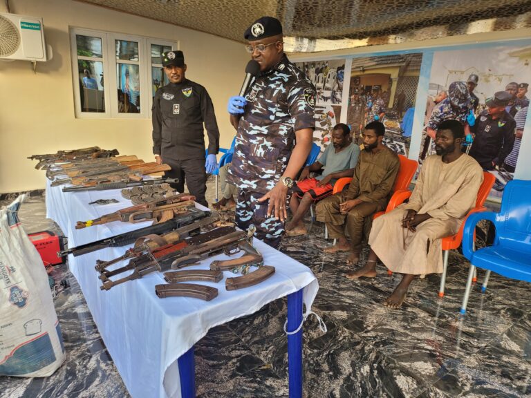 GUNRUNNING: Police apprehends trans-borde4 arms dealer, recovers 7 guns, ammunition