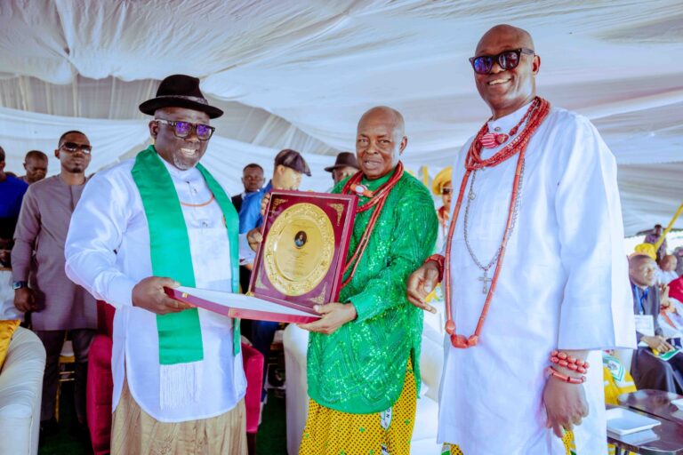 History as UPU inducts Oborevwori into Urhobo Hall of Fame